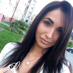 Meet your Posher, Chase